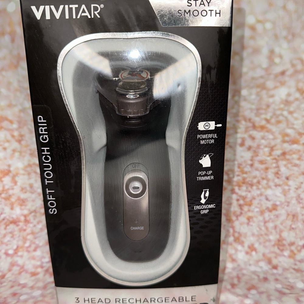 Vivitar Rechargeable Electric Shaver
